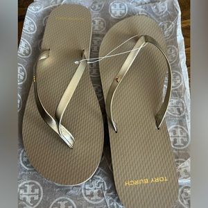 BRAND NEW - Tory Burch - Gold Metallic - Flip Flops w/box